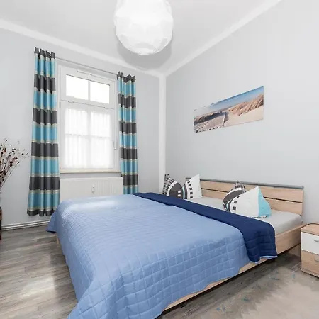 Asta Apartment *