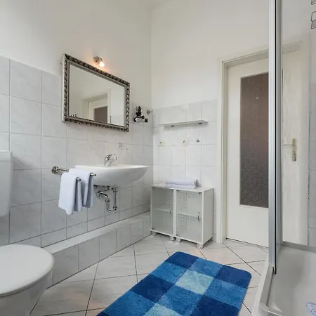 Apartment Asta